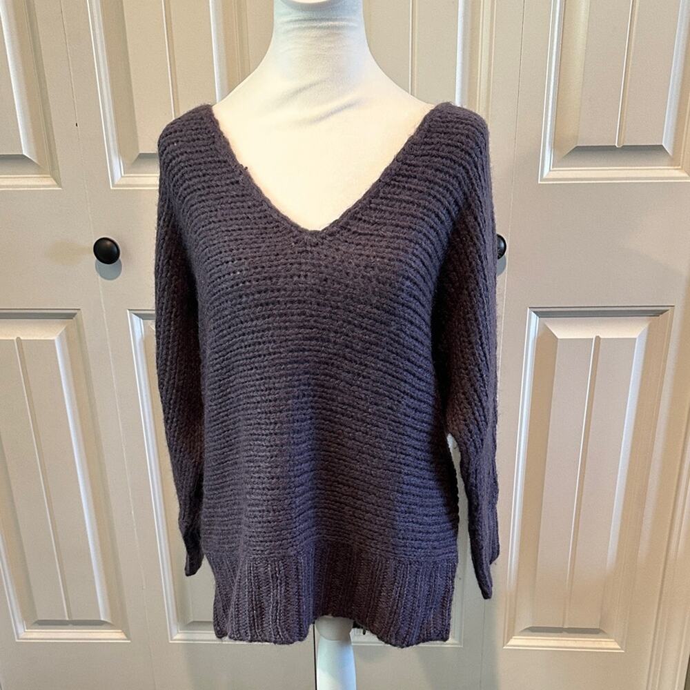American Eagle Large Y2K Purple Wool/Mohair-Blend‎ Open Knit V-Neck Sweater